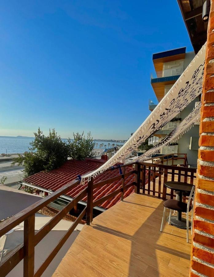 Tekada Hotel & Restaurant Влёра Экстерьер фото