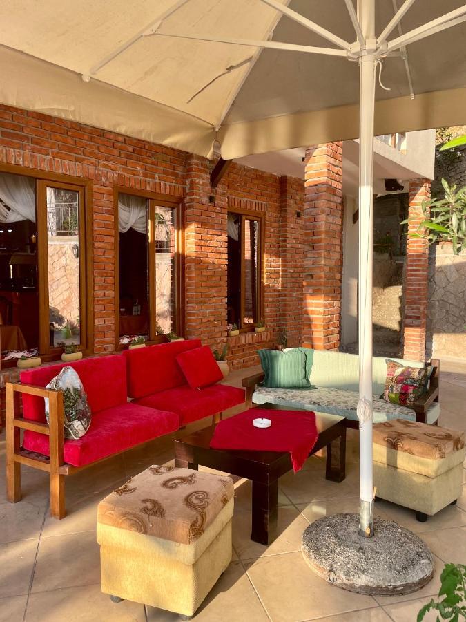 Tekada Hotel & Restaurant Влёра Экстерьер фото